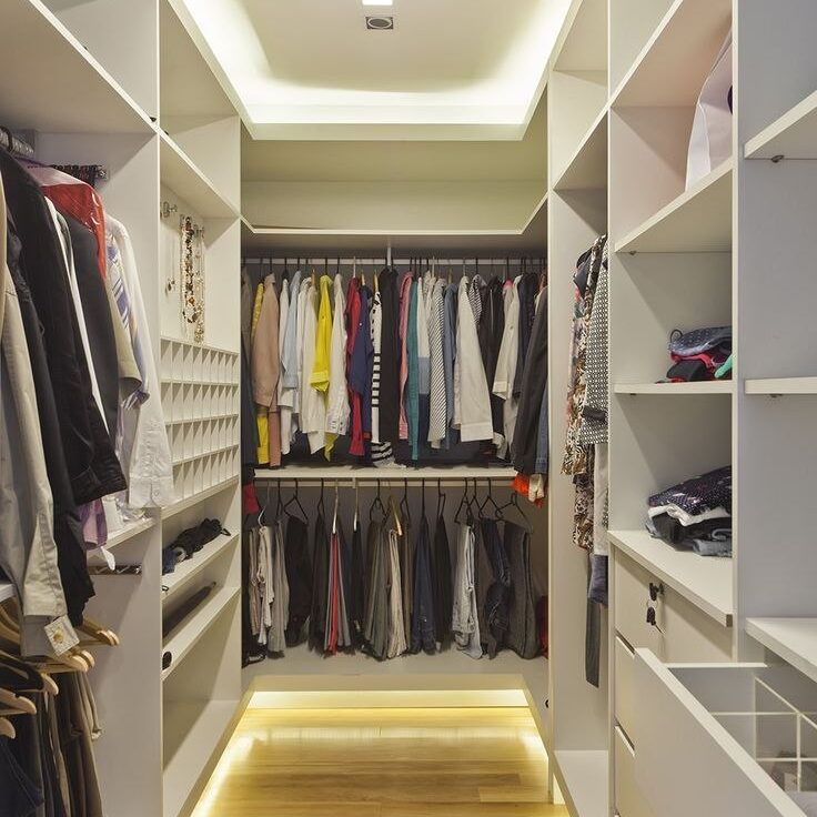 walkincloset